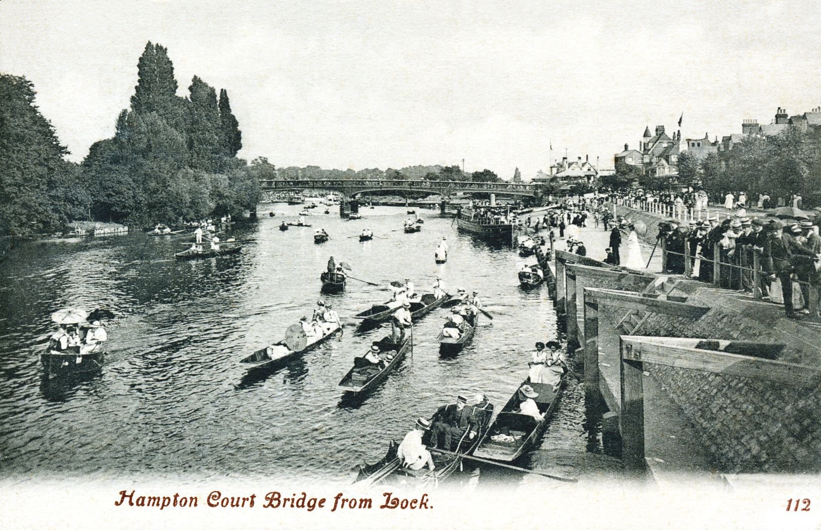 Hampton Court Bridge,river view